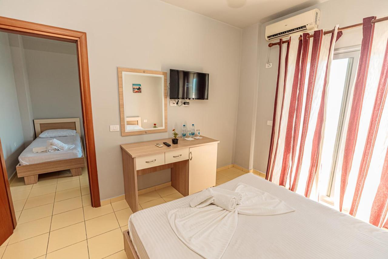 Hotel Azzurro 3* Vlorë