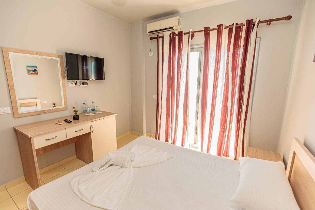Hotel Azzurro 3* Vlore